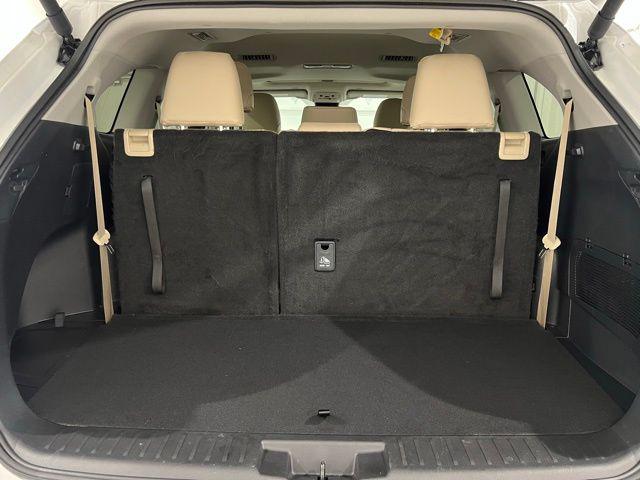 2025 Toyota Highlander Hybrid XLE