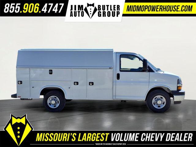 2026 Chevrolet Express Cutaway Work Van