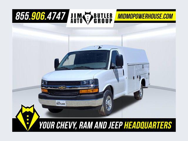 2026 Chevrolet Express Cutaway Work Van for sale in Linn, MO