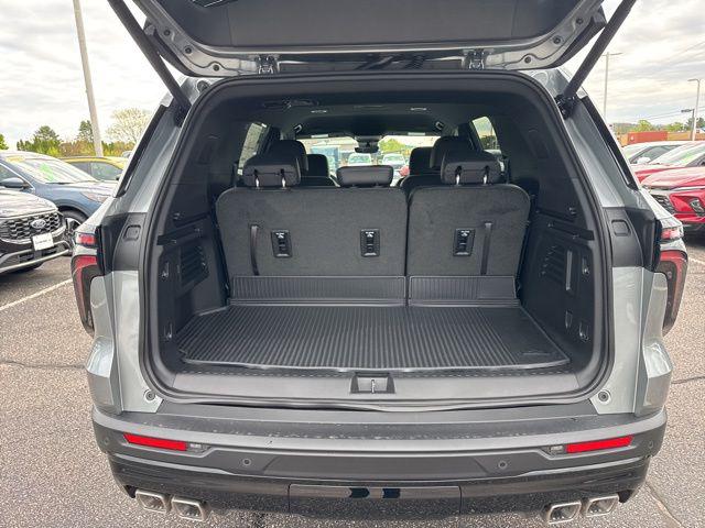 2026 Chevrolet Traverse AWD LT