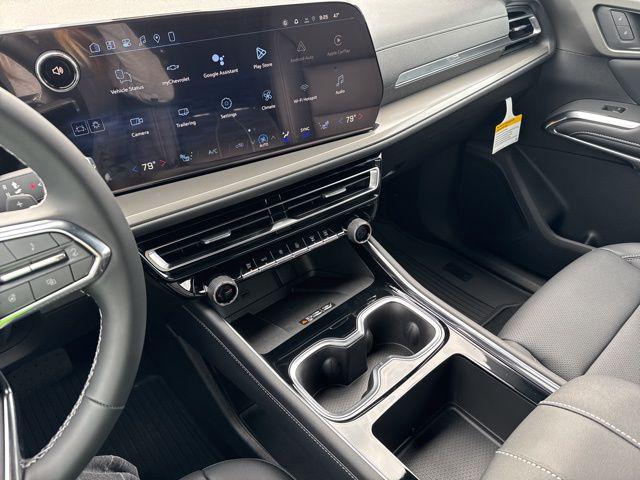2026 Chevrolet Traverse AWD LT