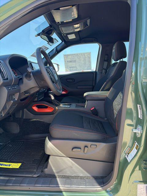 2026 Nissan Frontier Crew Cab PRO-4X 4x4