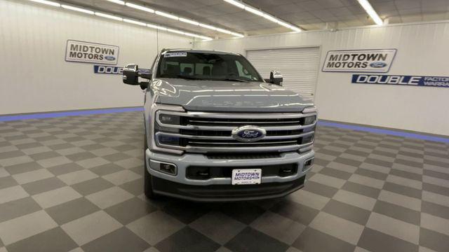 2026 Ford F-350 Platinum