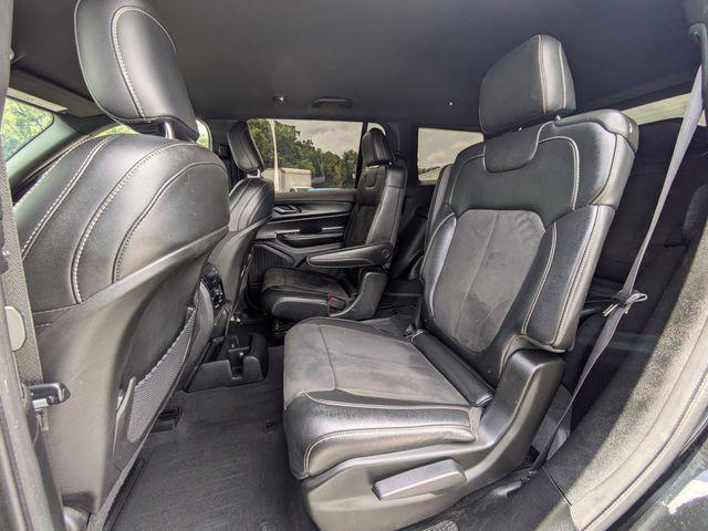 2023 Jeep Grand Cherokee L Altitude 4x2