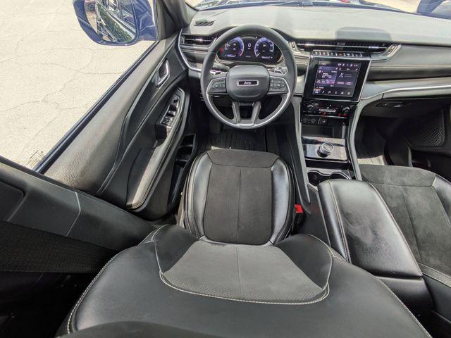 2023 Jeep Grand Cherokee L Altitude 4x2