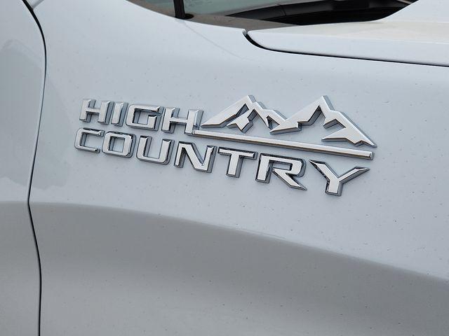 2026 Chevrolet Silverado 1500 4WD Crew Cab Short Bed High Country