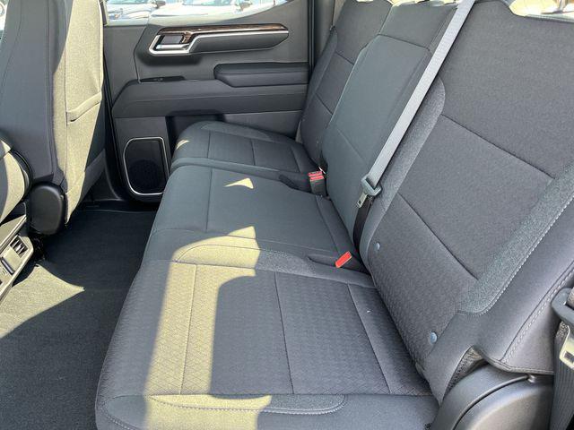 2026 GMC Sierra 1500 Crew Cab, Short Bed, SLE, 4WD