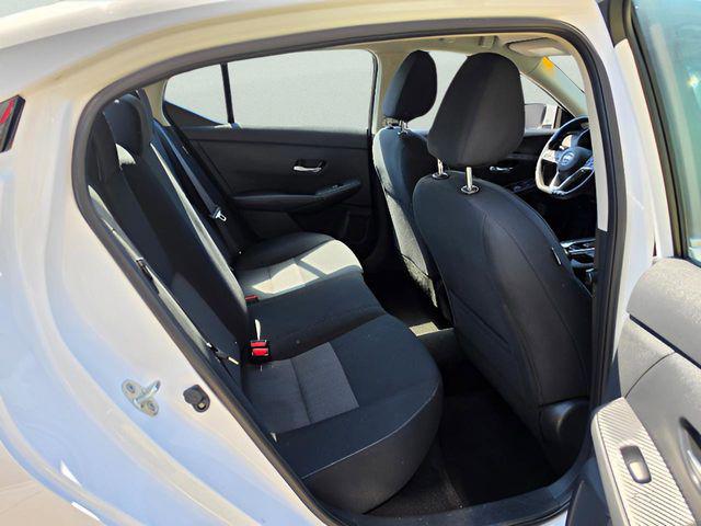 2023 Nissan Sentra SV Xtronic CVT
