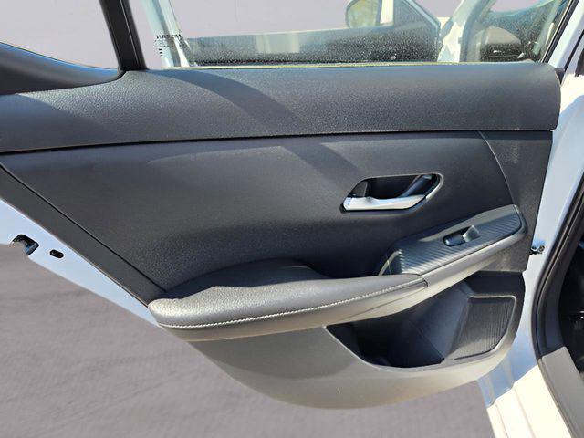2023 Nissan Sentra SV Xtronic CVT