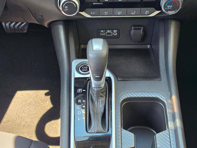 2023 Nissan Sentra SV Xtronic CVT