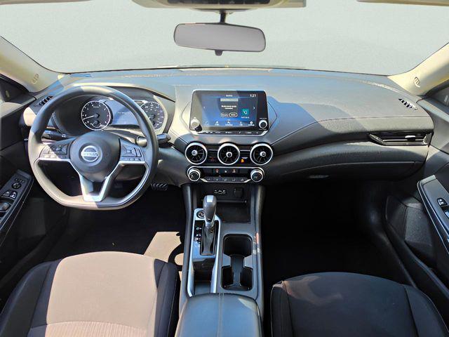 2023 Nissan Sentra SV Xtronic CVT