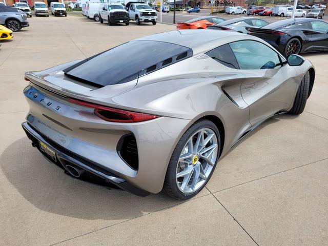 2026 Lotus Emira Turbo SE - Photo 7