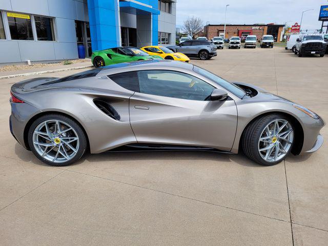 2026 Lotus Emira Turbo SE - Photo 8