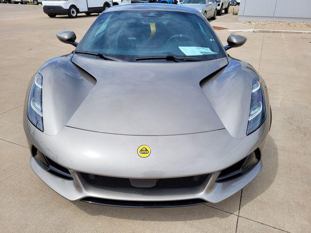 2026 Lotus Emira Turbo SE - Photo 10