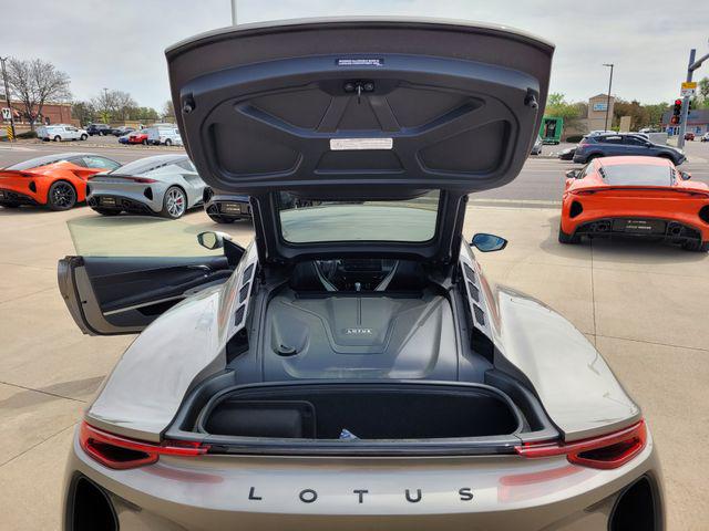 2026 Lotus Emira Turbo SE - Photo 16