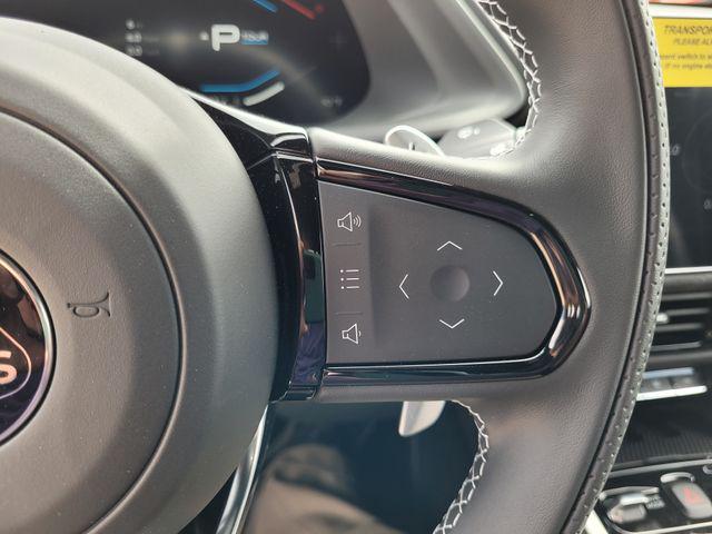 2026 Lotus Emira Turbo SE - Photo 25