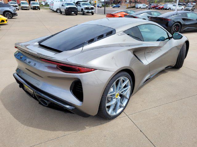 2026 Lotus Emira Turbo SE - Photo 7