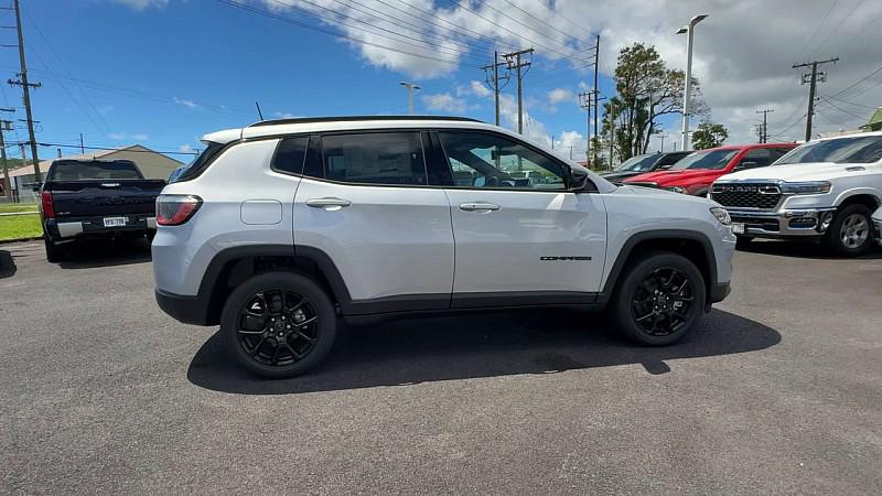 2026 Jeep Compass COMPASS LATITUDE ALTITUDE 4X4 2026 Jeep Compass COMPASS LATITUDE ALTITUDE 4X4