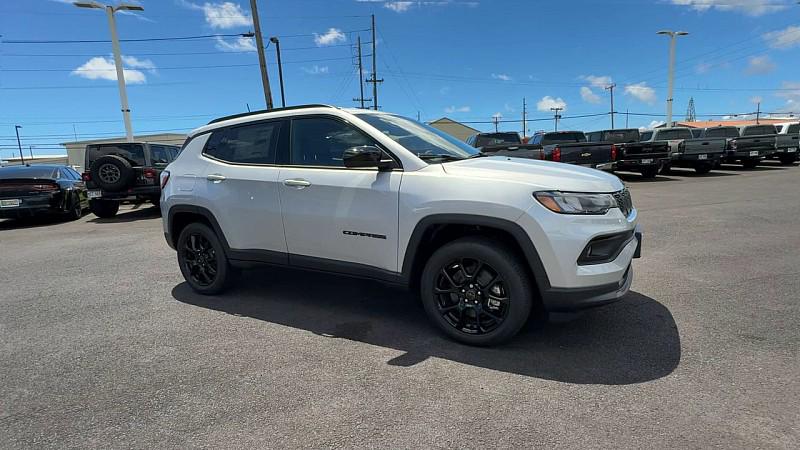 2026 Jeep Compass COMPASS LATITUDE ALTITUDE 4X4 2026 Jeep Compass COMPASS LATITUDE ALTITUDE 4X4