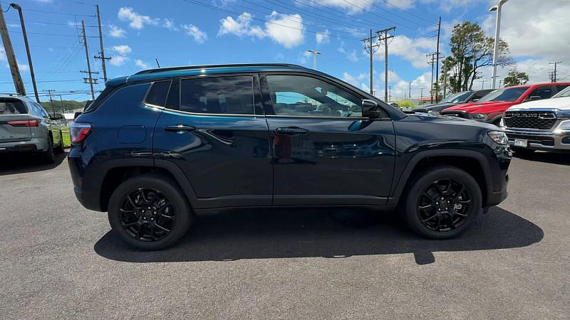 2026 Jeep Compass COMPASS LATITUDE ALTITUDE 4X4 2026 Jeep Compass COMPASS LATITUDE ALTITUDE 4X4