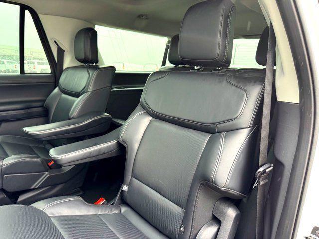 2025 Ford Expedition Platinum MAX