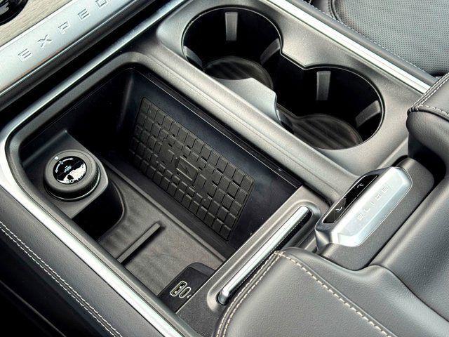 2025 Ford Expedition Platinum MAX