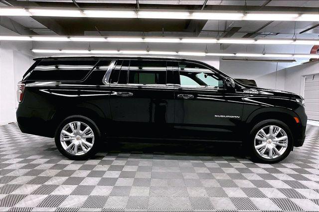 2023 Chevrolet Suburban 4WD High Country