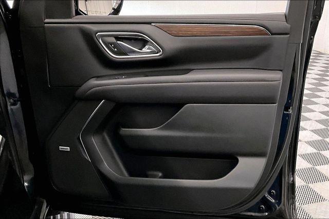 2023 Chevrolet Suburban 4WD High Country