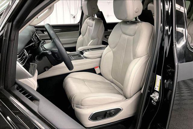 2022 Jeep Wagoneer Series III 4x4