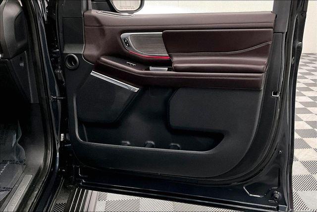 2025 Ford Expedition Platinum MAX