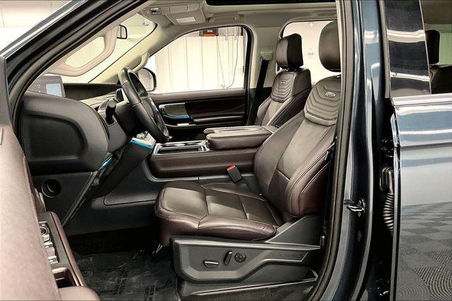 2025 Ford Expedition Platinum MAX