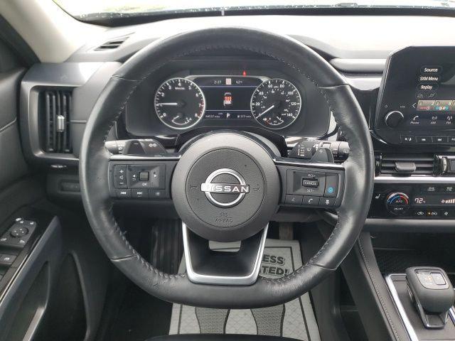 2022 Nissan Pathfinder SL 4WD