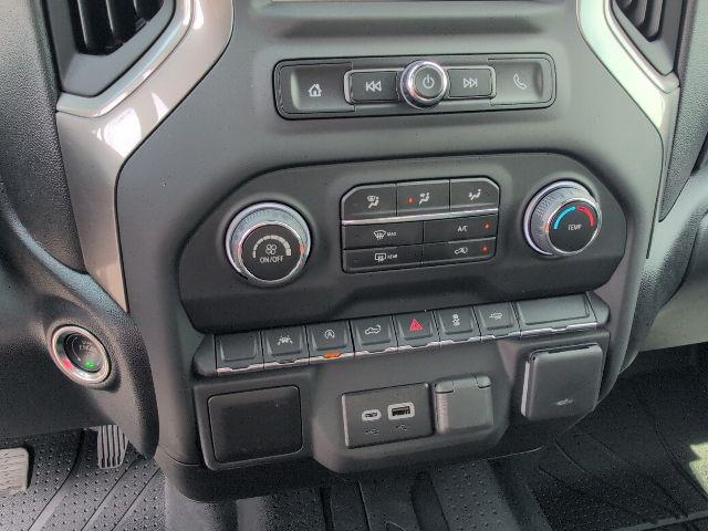 2026 Chevrolet Silverado 1500 2WD Crew Cab Short Bed Custom