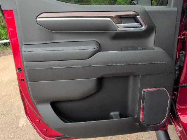 2026 Chevrolet Silverado 1500 2WD Crew Cab Short Bed RST