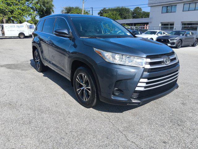 2018 Toyota Highlander LE
