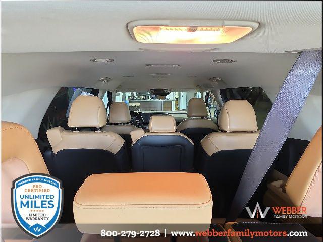 2023 Kia Carnival MPV LX Seat Package