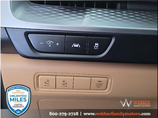 2023 Kia Carnival MPV LX Seat Package