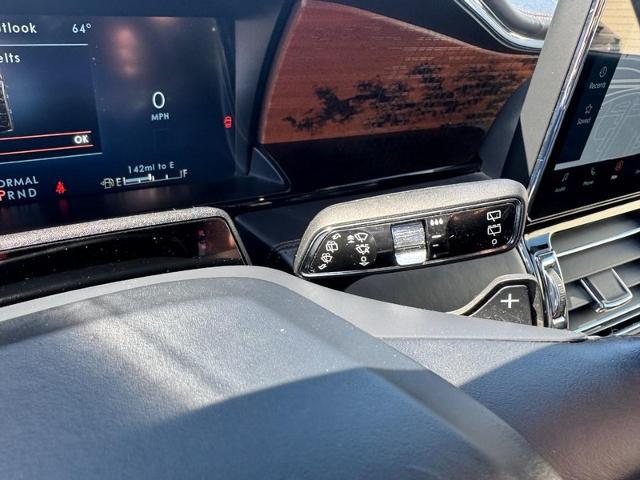 2022 Lincoln Navigator Black Label