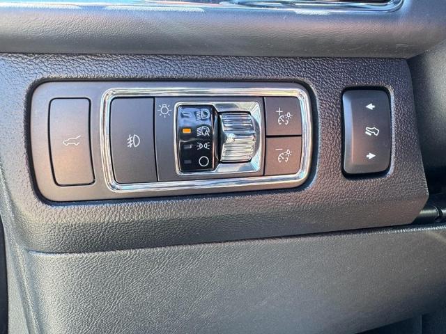 2022 Lincoln Navigator Black Label