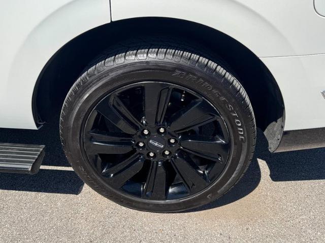 2022 Lincoln Navigator Black Label