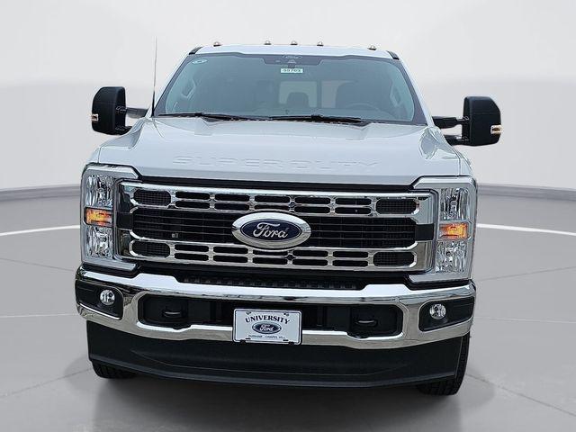 2026 Ford F-350 9 SERVICE BODY