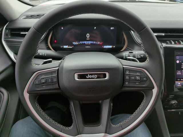 2024 Jeep Grand Cherokee L Laredo 4x4