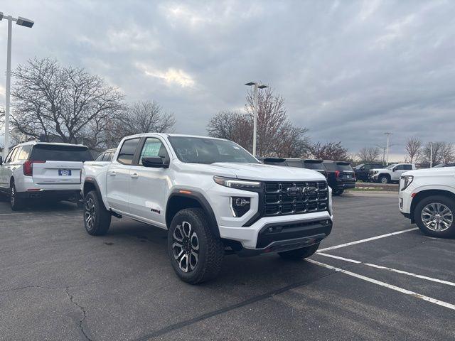 2026 GMC Canyon AT4, 4WD