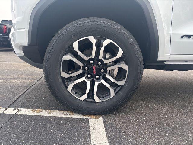 2026 GMC Canyon AT4, 4WD