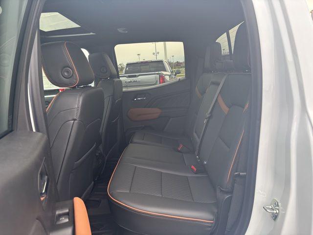 2026 GMC Canyon AT4, 4WD