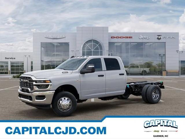 2026 RAM Ram 3500 Chassis Cab RAM 3500 TRADESMAN CREW CAB CHASSIS 4X4 60 CA