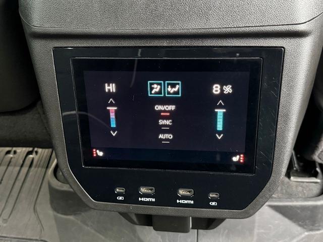 2025 GMC Yukon XL 4WD AT4 Ultimate