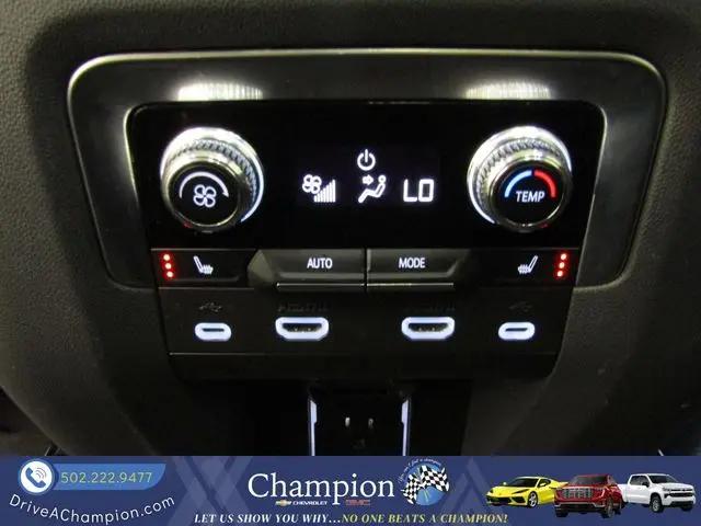 2021 GMC Yukon XL 4WD Denali