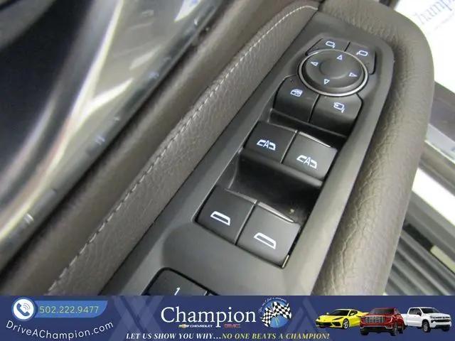 2021 GMC Yukon XL 4WD Denali