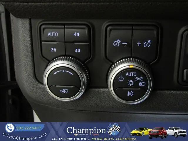2021 GMC Yukon XL 4WD Denali